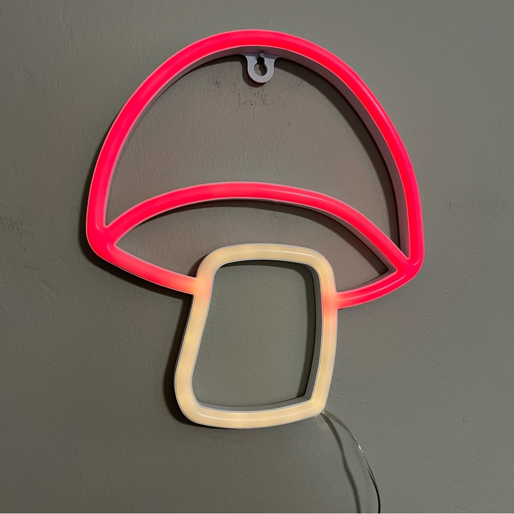 Room 2 Room LED Mushroom Neon Light Wall Hanging Decor